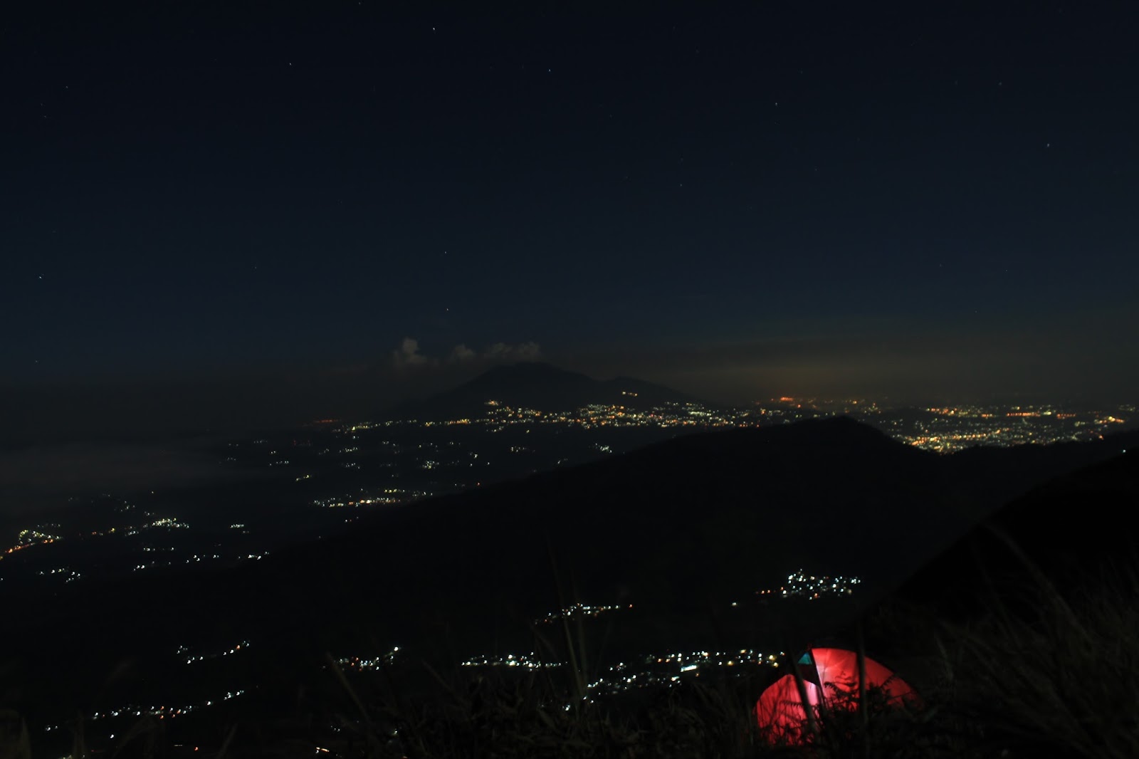  Pemandangan Ungaran Dari Puncak G Andong Foto Travelku