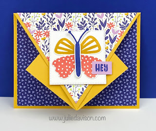 VIDEO & PDF: Stampin' Up! Butterfly Kisses Arrow Card Tutorial ~ Www.juliedavison.com #stampinup 2022-2023 Stampin' Up! Annual Catalog ~ Best Butterflies Bundle