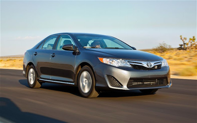 toyota camry 2012