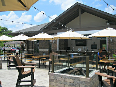 Brown Iron Brewhouse patio