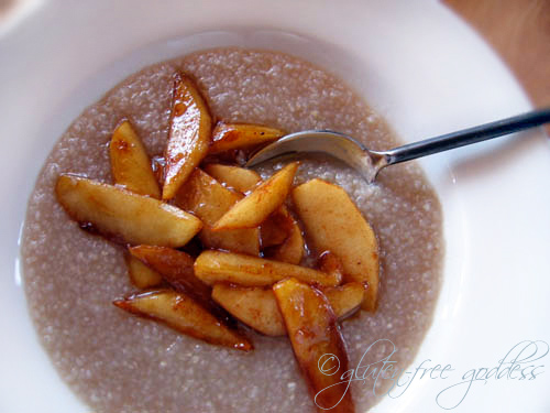 Hot buckwheat cereal with cinnamon apples