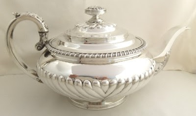   ANTIQUE HALLMARKED STERLING SILVER TEAPOT -1823 - CHARLES PRICE - 753g