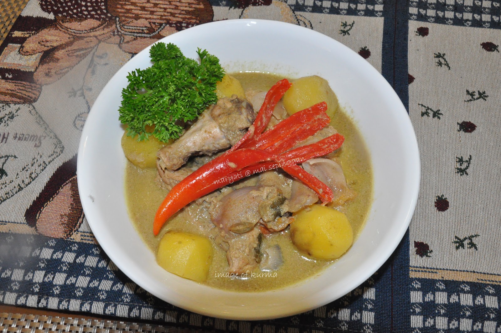 Mai Sepinggan: KURMA AYAM