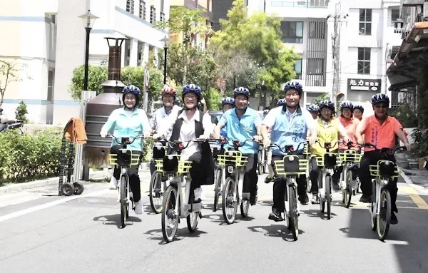 ▲歡迎鄉親利用台鐵、高鐵來彰化，下車後就可騎著鐵馬，悠遊彰化。（記者林明佑翻攝）