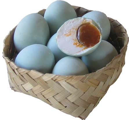 Nikmatnya Telur  Asin  Mau Bebek Lampung