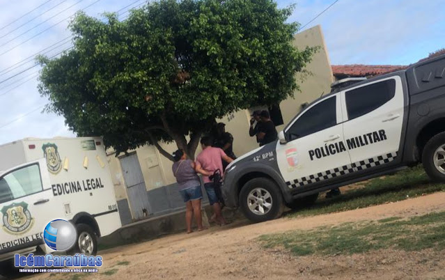 Homem é morto a tiros dentro de casa no Bairro Leandro Bezerra em Caraúbas