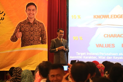 edvan m kautsar, motivator indonesia, Motivator Muda, motivator nasional, seminar motivasi, motivator islam, motivator terbaik