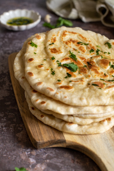 NAAN BREAD CON ESUBERO DI LICOLI