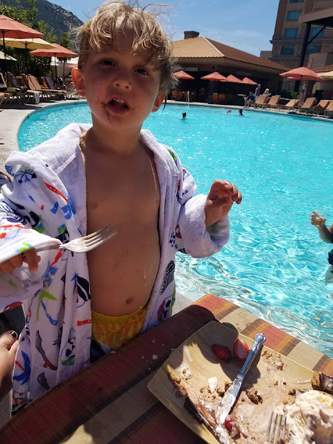The Smith Boys Cool Off at the Pala Casino Pool