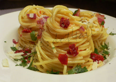 ANEKA RESEPI DARI INTERNET: Recipe:Spaghetti Carbonara 