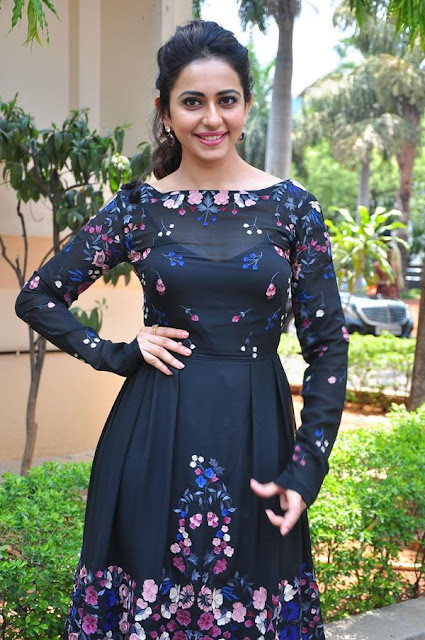 Rakul Preet Singh  latest images in black dress