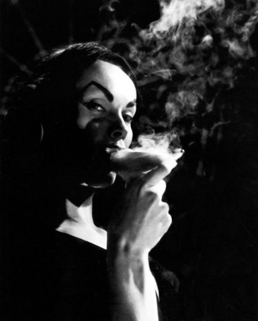 Fotografías de Vampira (Maila Nurmi)