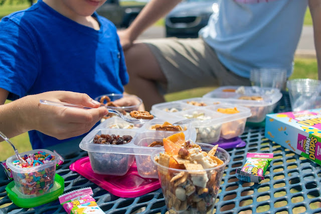 Birthday Blast Chewy Mini Dipps Trail Mix for On-the-Go Snacking!