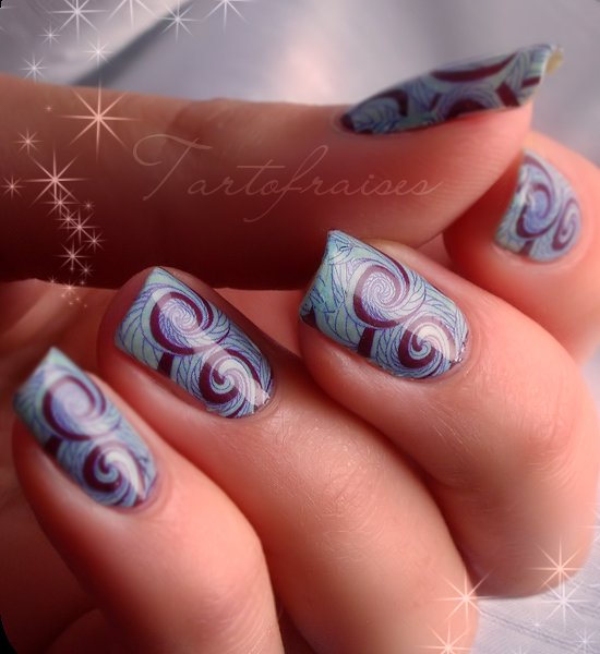 Water decals nail art