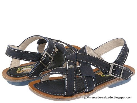 Mercado calzado:mercado-820553