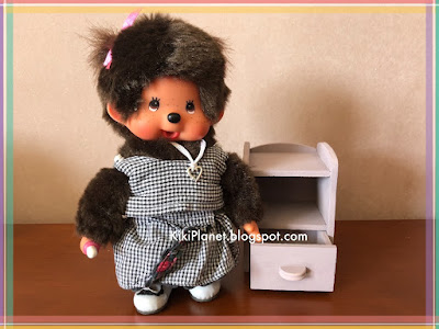 kiki monchhichi bebichhichi mobilier miniature toys vintage poupée table de chevet