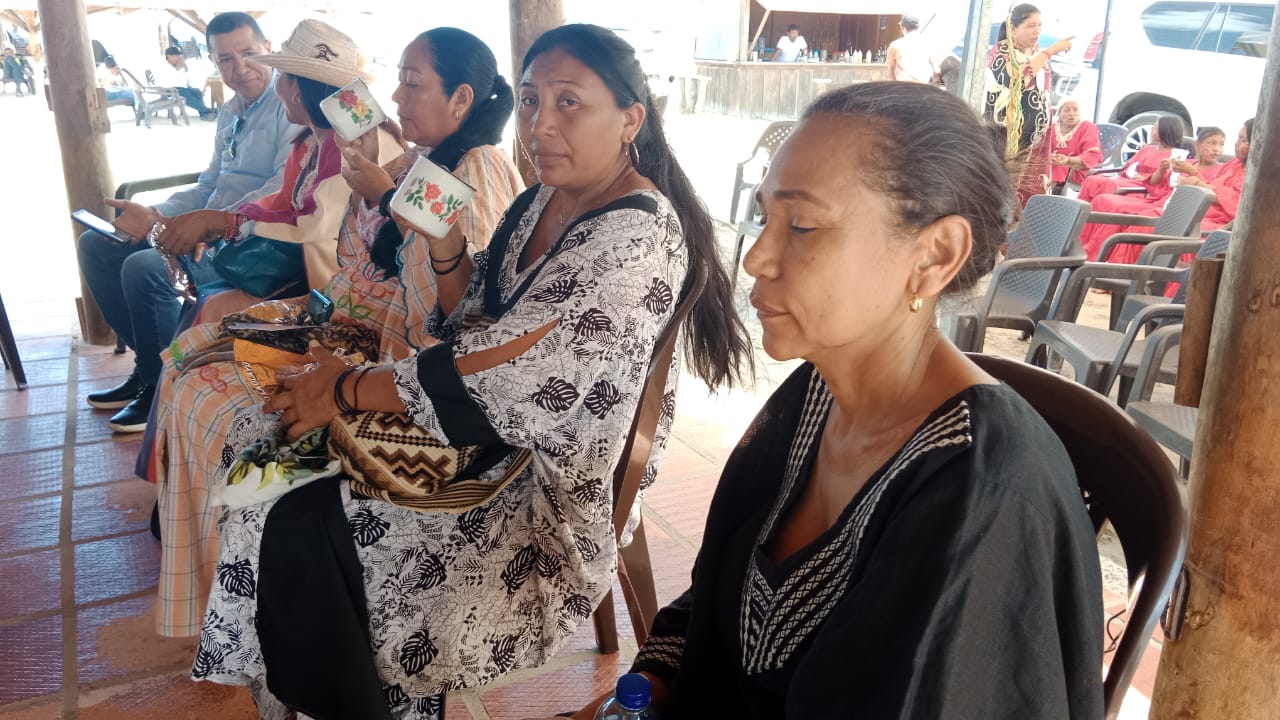 https://lanochedelarcoiris.blogspot.com/La Guajira: sede de la sesión número 72 para los Pueblos Indígenas pertenecientes a la Mesa Permanente de Concertación Nacional