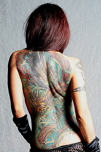 2012 Awesome Dragon Tattoos design For Hot Women