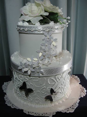 lace cake picture