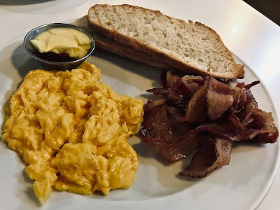 Simply Bread, bacon scrambled eggs