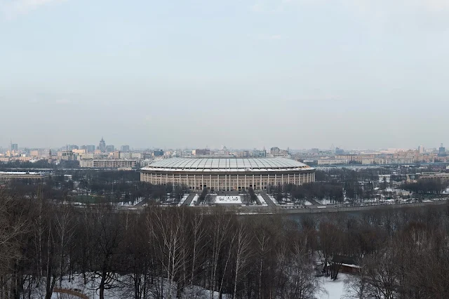 улица Косыгина, вид со смотровой площадки, Воробьёвы горы, Лужники