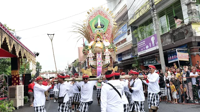 Foto Parade Budaya Tabanan 2023