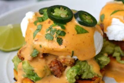 BRAKFAST MEXICAN EGG BENEDICT RECIPE 