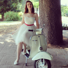 vintage bride, sposa anni 50, nadia manzato, photo shoot, 50s bride, vespa