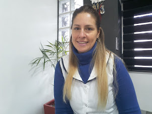 Foto 4: secretaria Romina