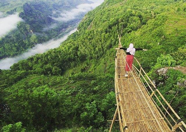 Lokasi dan Rute Jalan Jurang Tembelan Kanigoro yang Lagi Ngehits