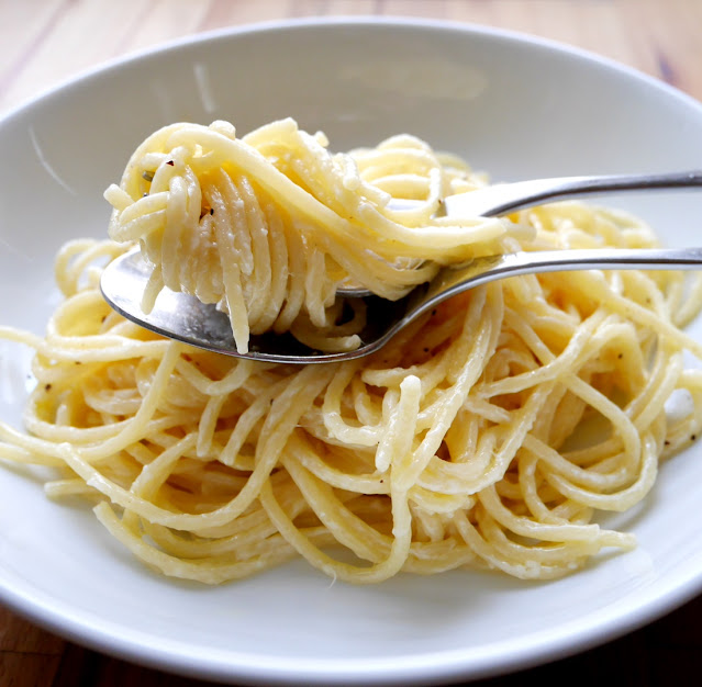 Spaghetti Alfredo mit Creme Fraiche