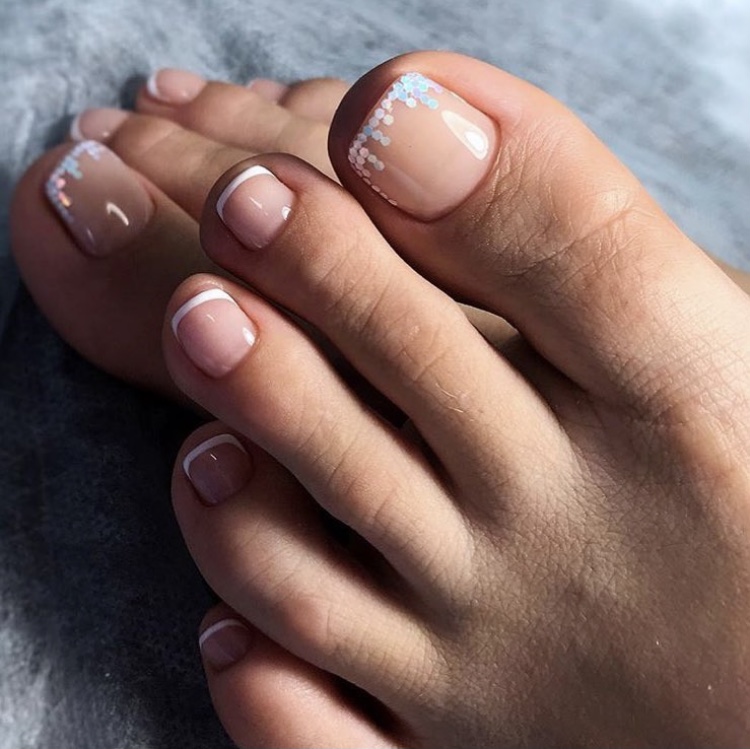 50 Trendy Pedicure Designs To Dress Up Your Toe Nails : Subtle French Tip Toe  Nails 1 - Fab Mood | Wedding Colours, Wedding Themes, Wedding colour  palettes
