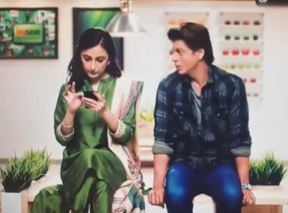 Bhavna Chauhan with srk in Bigbasket ads