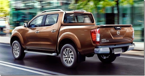 NP300Navara (4)
