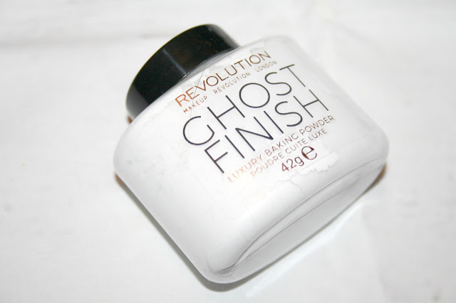 Makeup Revolution Baking Powder Ghost Finish