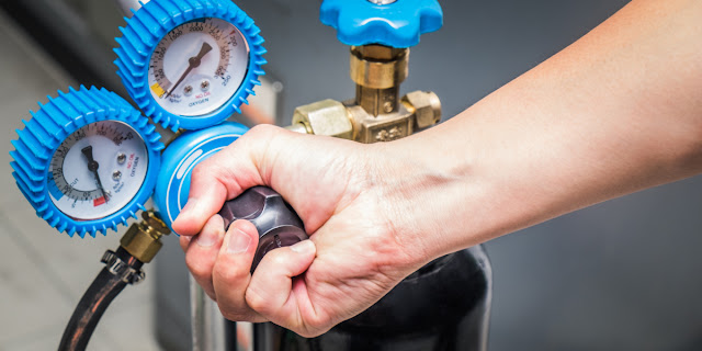 Learn How to operate an Oxygen Cylinder during Quarantine