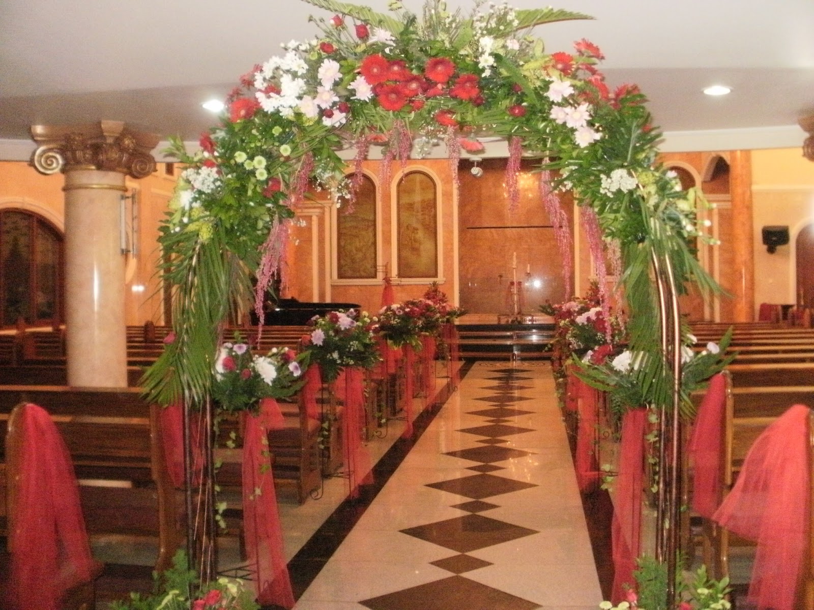 KEIKO FLORIST: Dekorasi Pemberkatan Pernikahan di Gereja ...