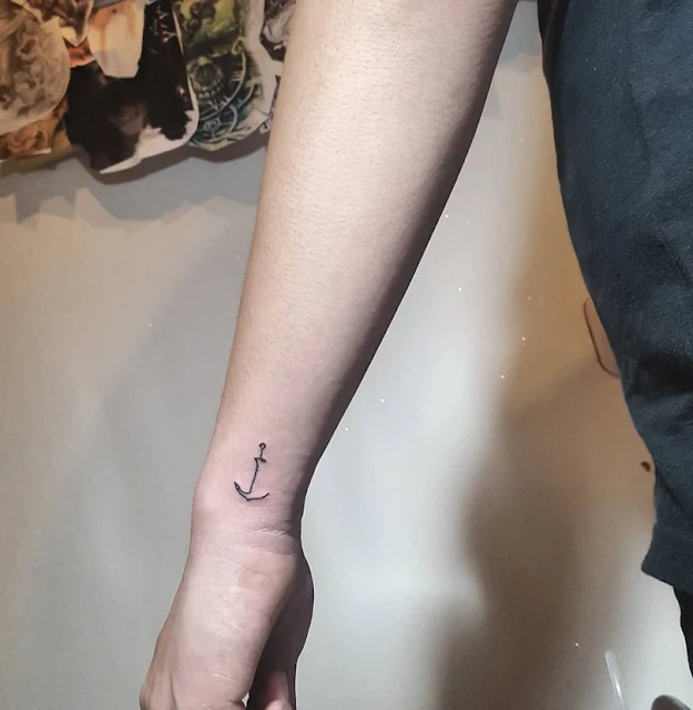 anchor tattoo - small tattoo ideas for women