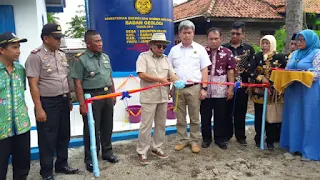 Atasi Air Bersih, 5 Sumur Bor Diserahkan ke Warga Atasi Air Bersih, 5 Sumur Bor Diserahkan ke Warga