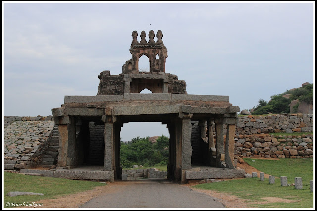 Talarighatta Gate at Vijaya Vittala temple, HAmpi