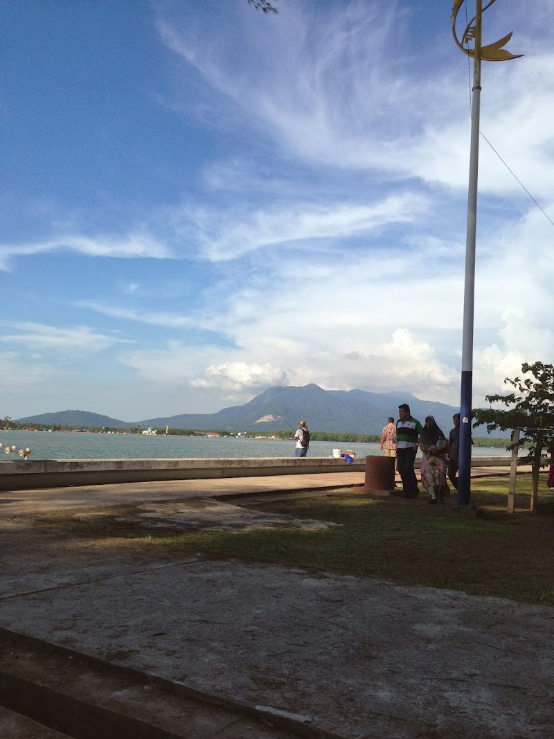 Cinta Pantai Merdeka