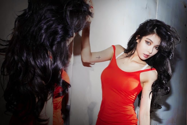 Hyuna Red Teaser