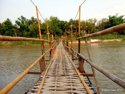 PUENTES DE BAMBÚ DE LUANG PRABANG, LAOS