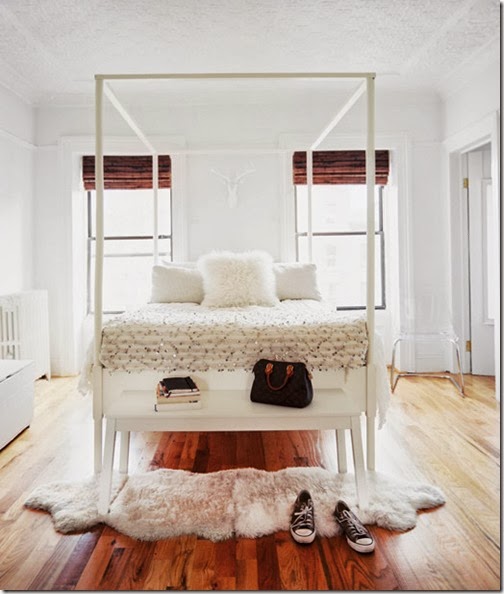 Brooklyn-apt-bedroom-white-canopy-bed-Moroccan-wedding-blanket-fur-bench-Michelle-Adams-Lonny-Nov12