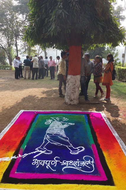 Rangoli tribute to R. K. Laxman, photo by Milind Sathe