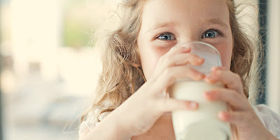 Manfaat Minum Susu Untuk Tubuh Bugar dan Sehat Begini Manfaat Minum Susu Untuk Tubuh Bugar dan Sehat