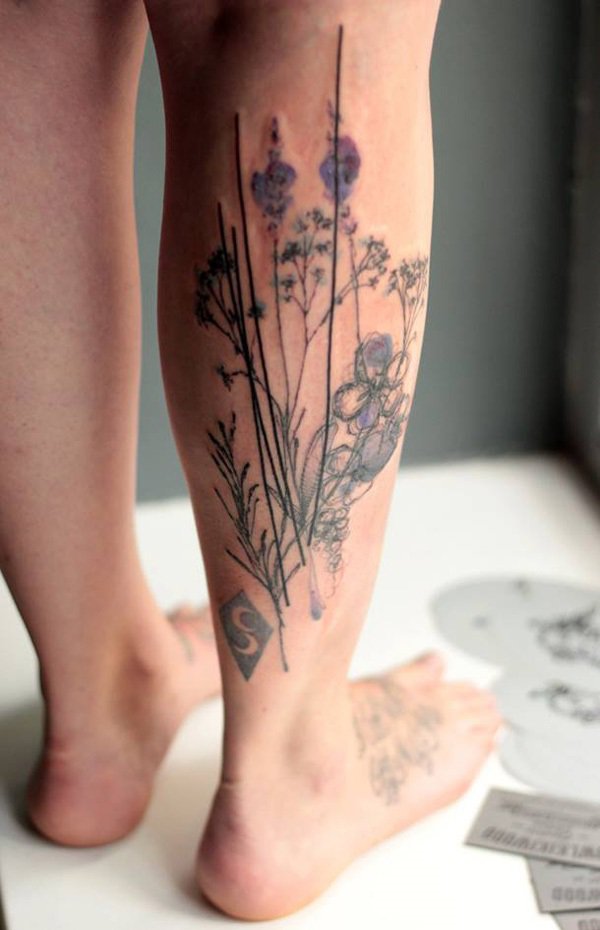 As fêmeas são geralmente os que ficam flor tatuagens. Mas os homens não tem que ter medo ter um, especialmente quando essa flor é o melhor jeito de contar a sua mensagem.