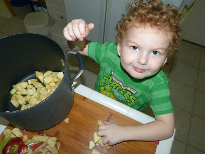 Learning about apples in preschool and kindergarten: fun activities, snacks, projects, graphs and more!