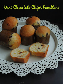 Mini Panettone with chocolate chips, mini chocolate chips Panettone.jpg