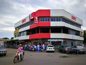 Yong-Peng-Dim-Sum-Choon-Seng-Kopitiam-春成茶餐室